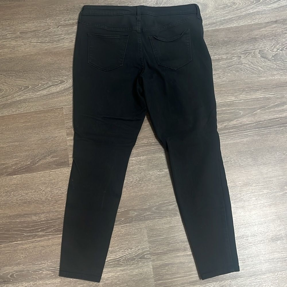 Universal Thread Mid-Rise Jeggings - Picture 2 of 4